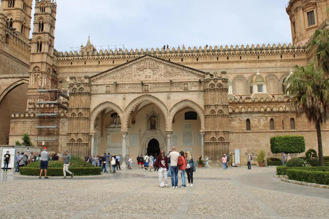 'A Casetta Ra Zia Paola Palermo 0*,  Italy